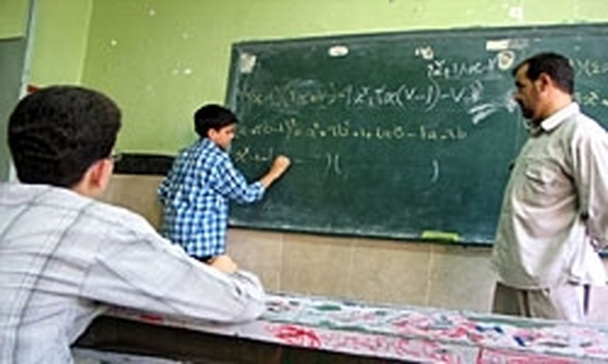 کمبود «دبیر مرد» در دوره متوسطه دوم در پایتخت 