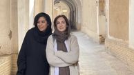 شقایق دهقان و خواهرش در کوچه پس کوچه های قدیمی + عکس