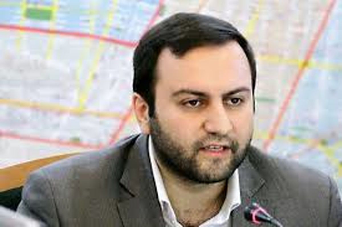 توییت پیرهادی درباره کلید واژه رفع حصر