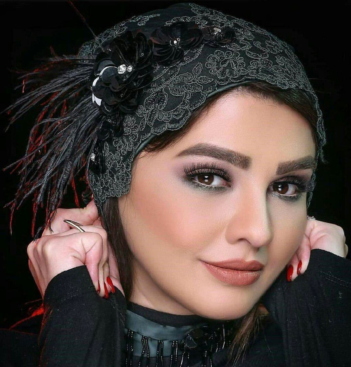 عکس آتلیه ای و اروپایی سیما خضرآبادی