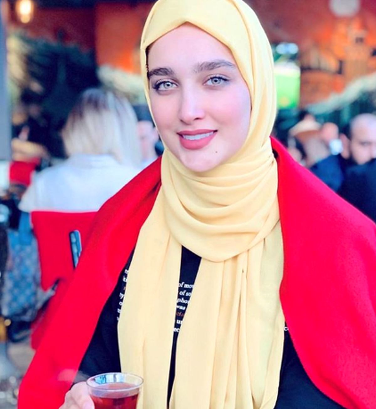 اقدام عروس سفیر برای روز عاشورا در فرانسه+عکس