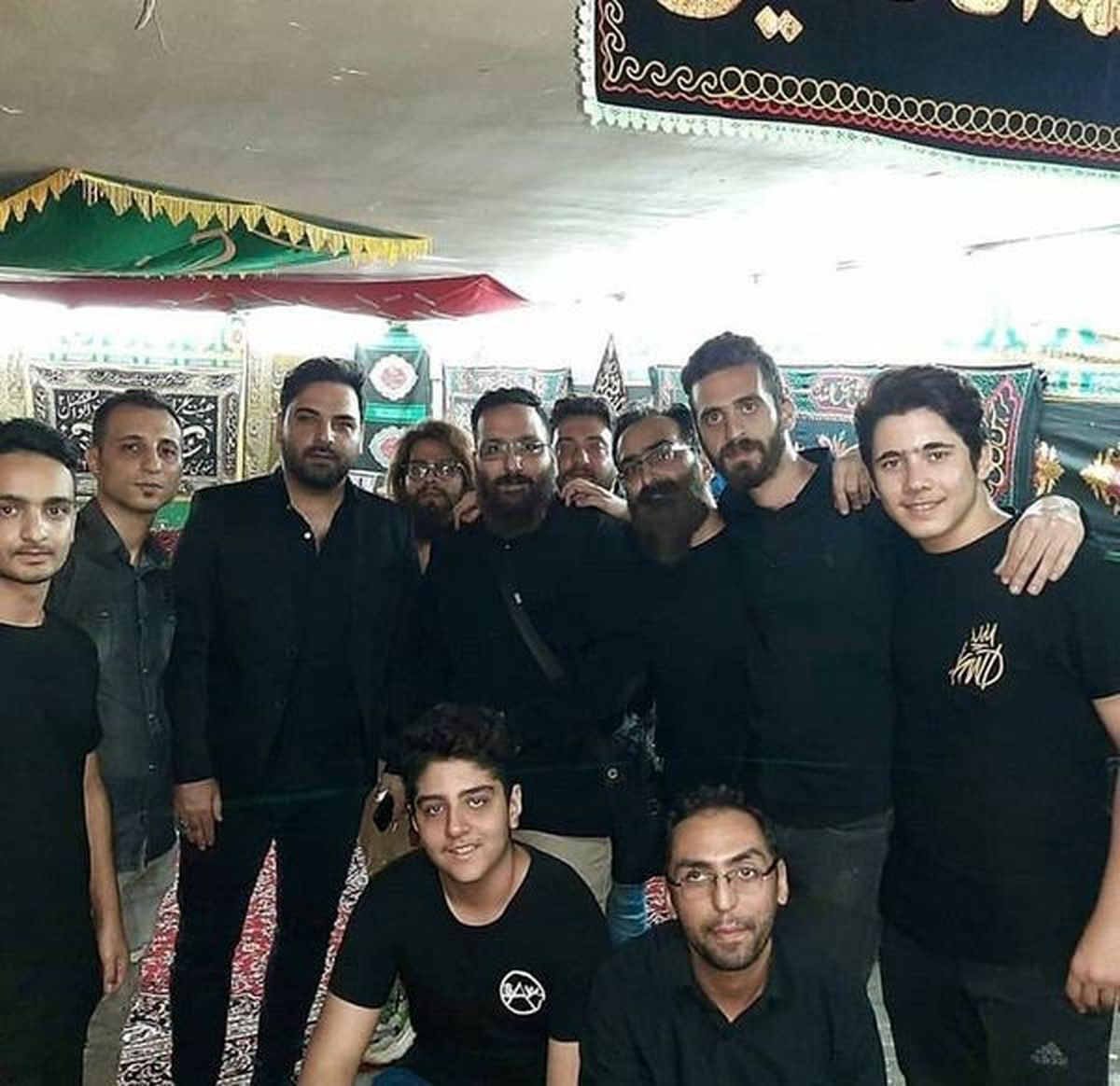 حال آشفته احسان علیخانی در هیئت+عکس