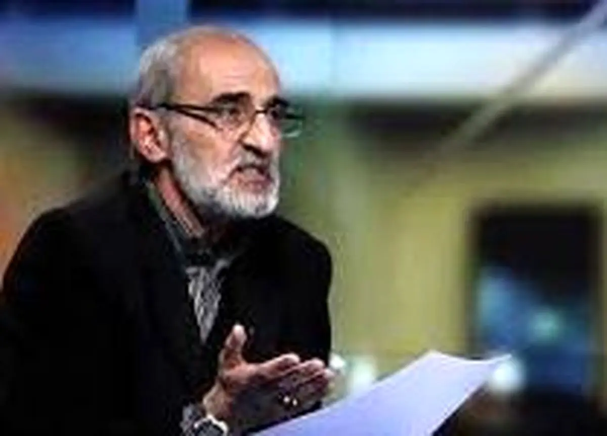 دیکته دشمن را ترجمه نکنید!