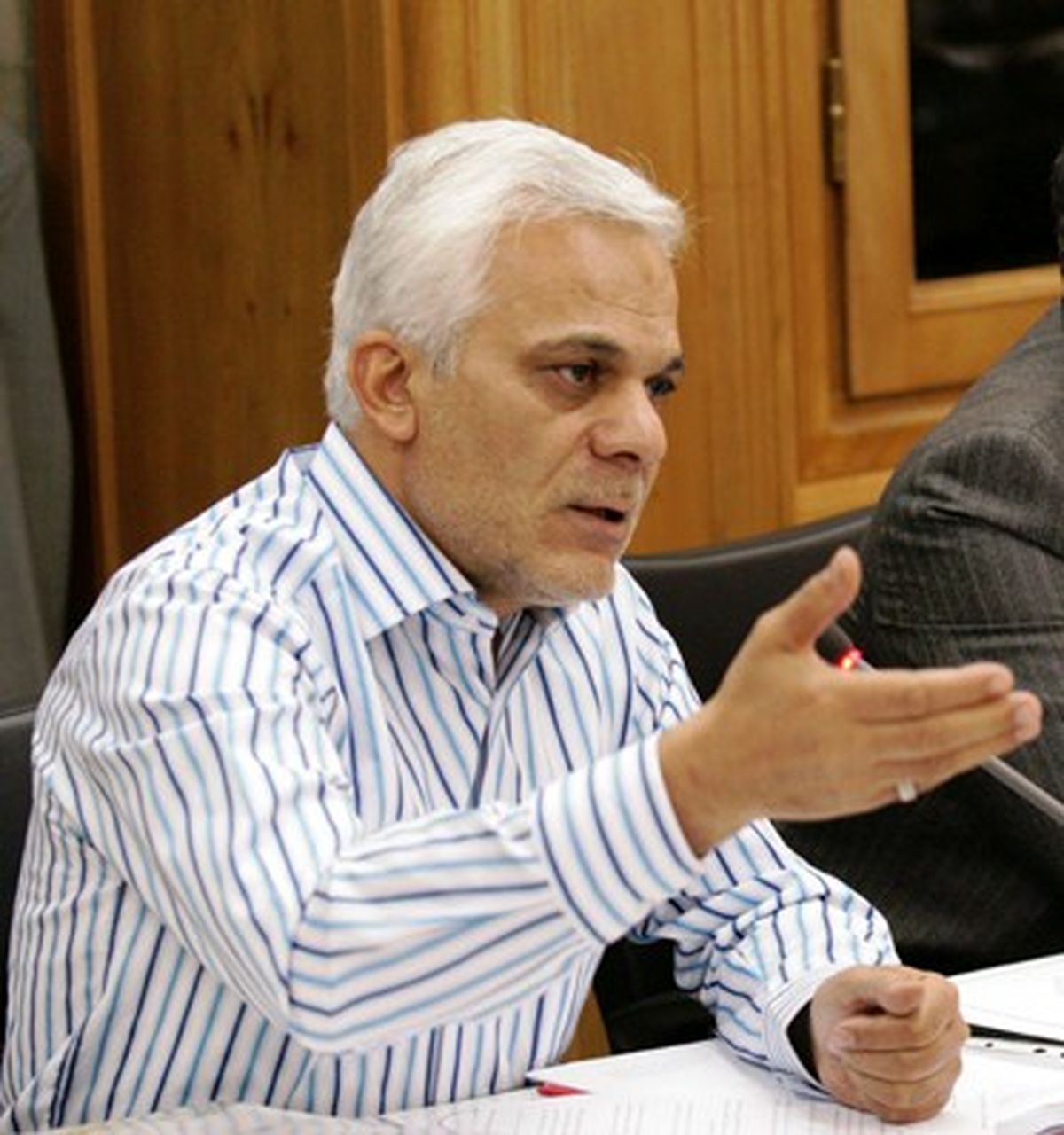 طلایی: انتخاب مجدد قالیباف بلامانع است