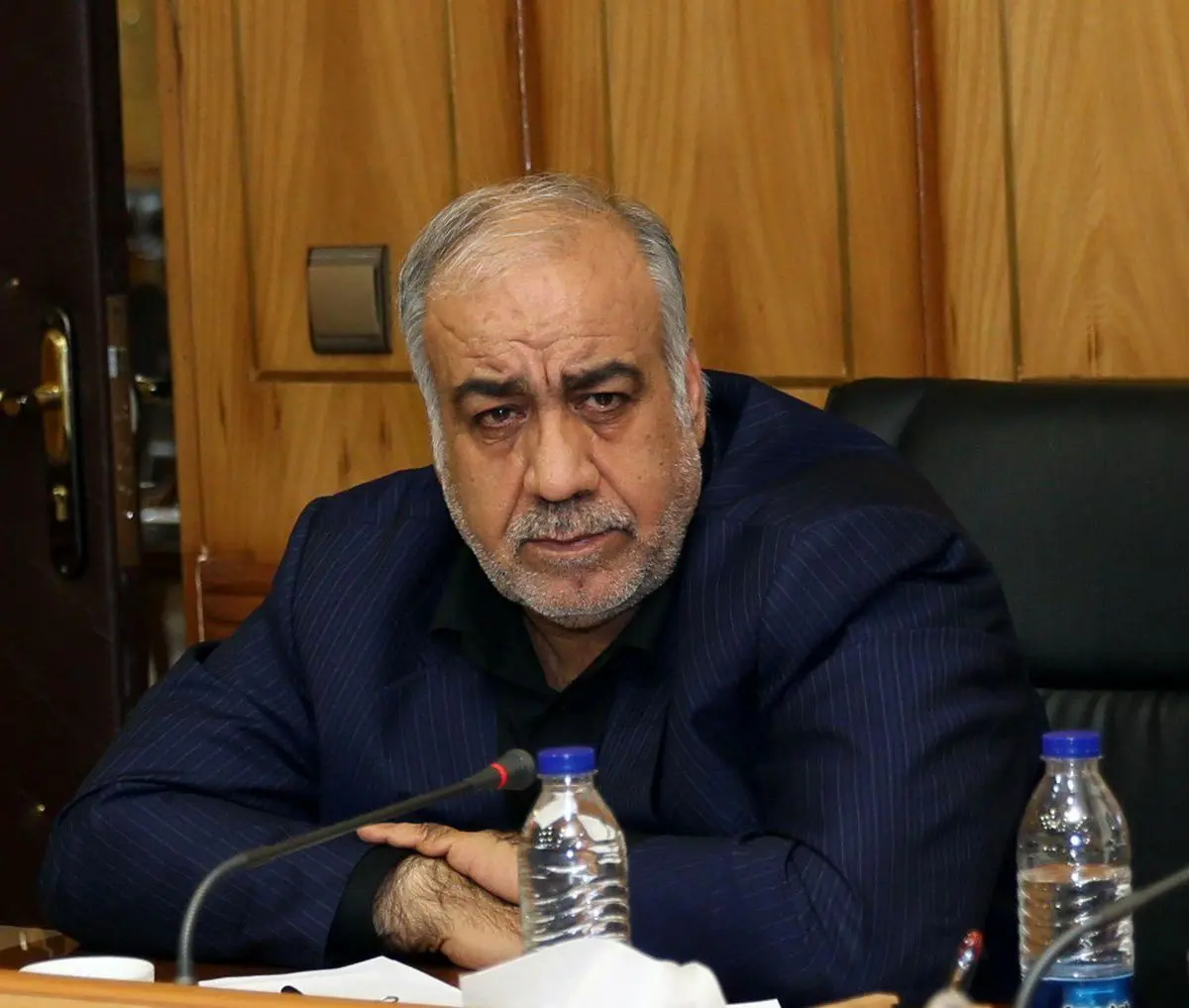 استاندار کرمانشاه: مردم هنوز هم در کانکس ها زندگی می کنند