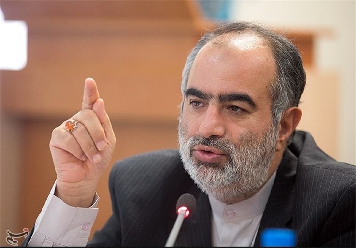 آشنا: کار بی بی سی فارسی از الطاف خفیه الهی بود