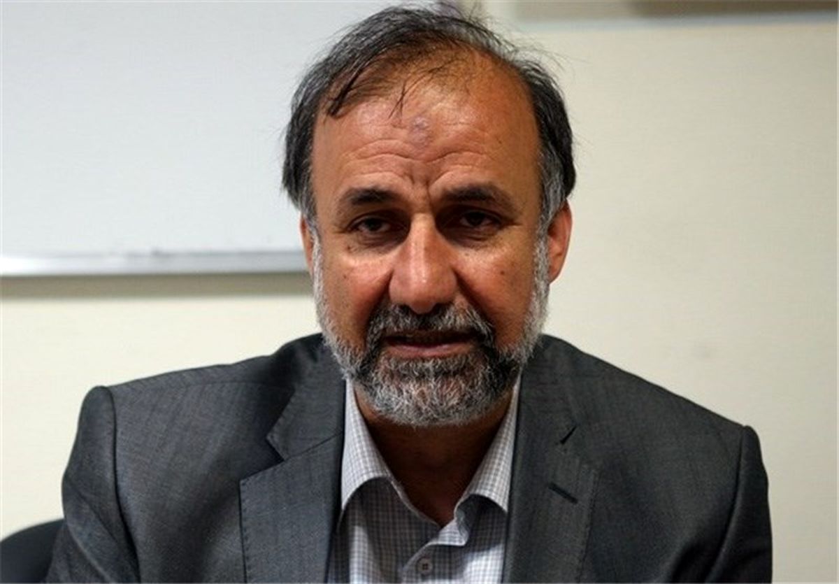 با کسی که قانون شکنی کند باید برخورد کرد