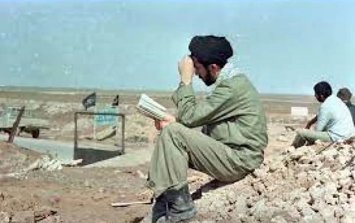 شهیدی که در لحظه قرائت قرآن به شهادت رسید