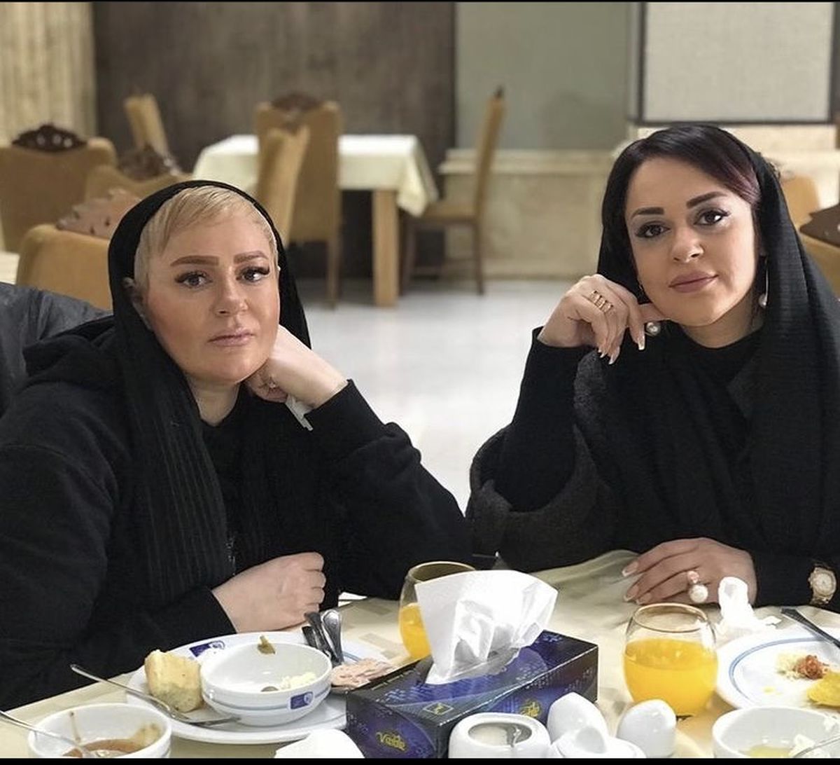 نعیمه نظام دوست و دوستش در رستوران + عکس