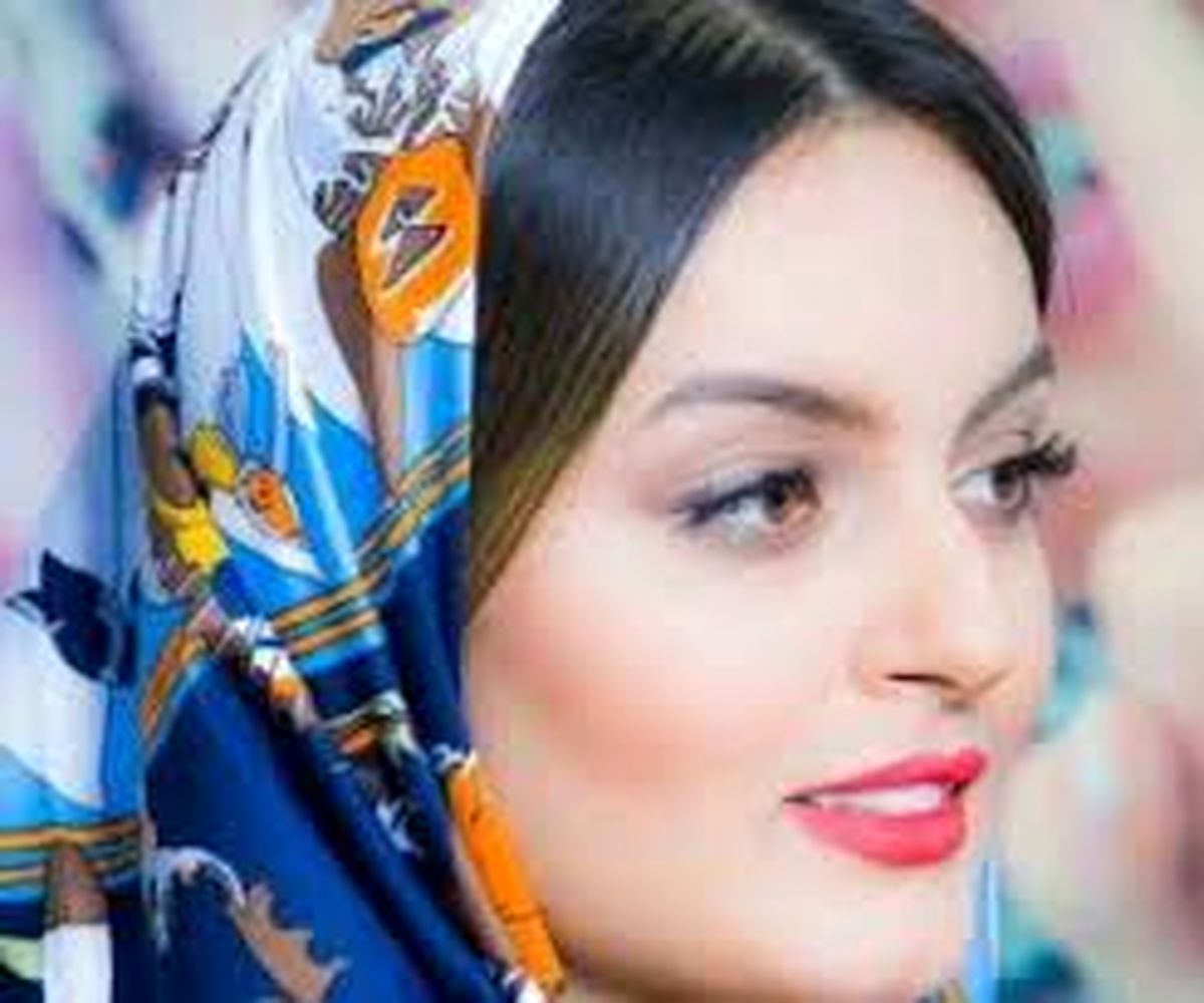 نیلوفر پارسا با کلاهش /عکس