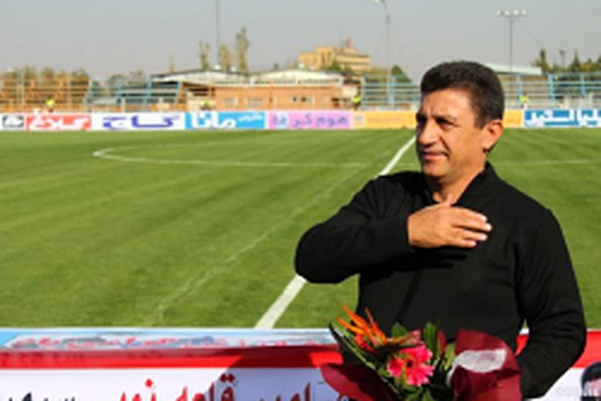 تجلیل سپاهانی‌ها از قلعه‌نویی/عکس