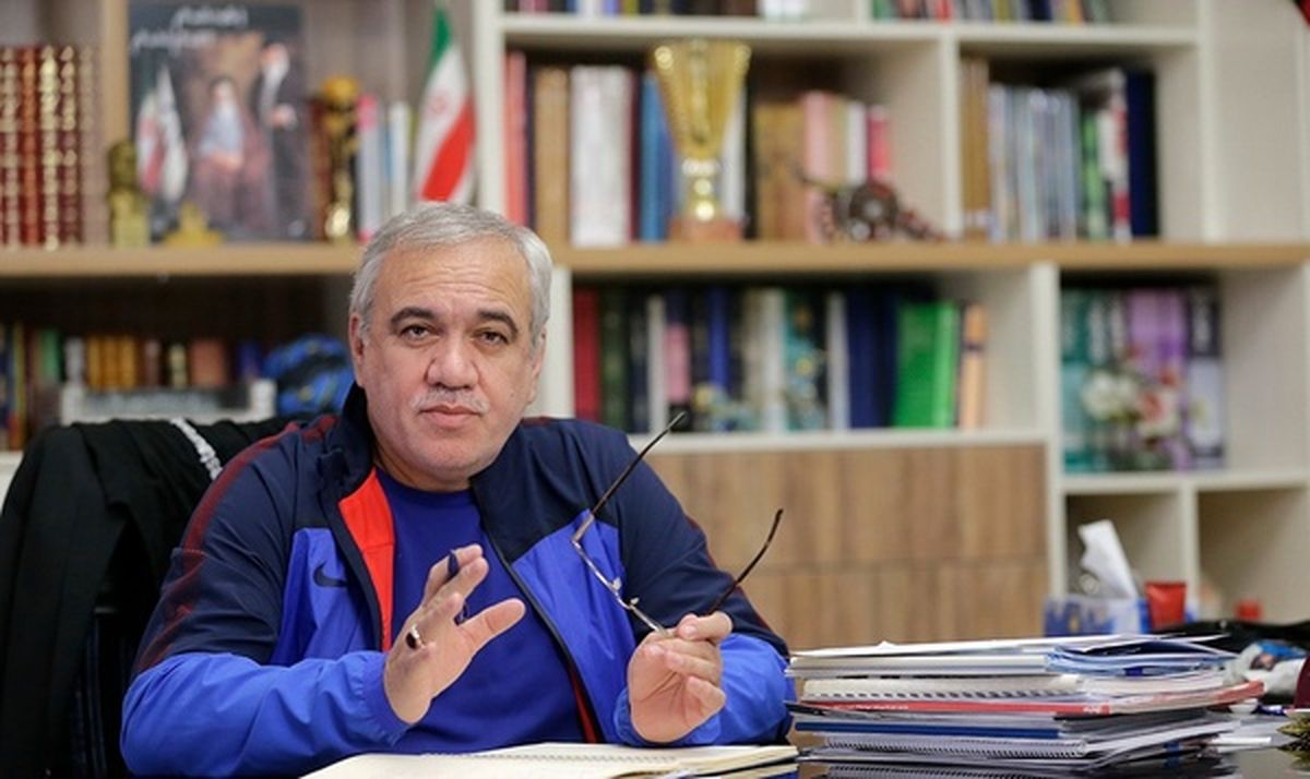  فتح الله زاده " مدیر عامل سابق استقلال"  درباره خرید تیم از گرجستان میگوید