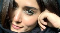 سلفی پریناز ایزدیار در ماشین + عکس