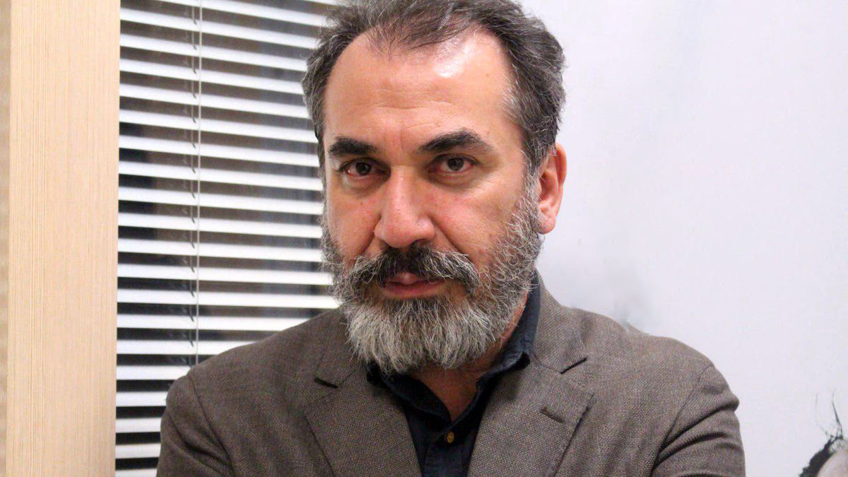سیامک انصاریان با چشمانی متعجب‎تر از همیشه+عکس