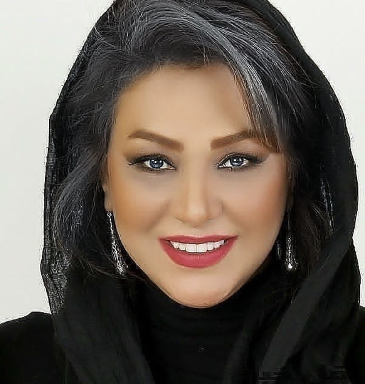 ظاهر ساده نسرین مقانلو + عکس
