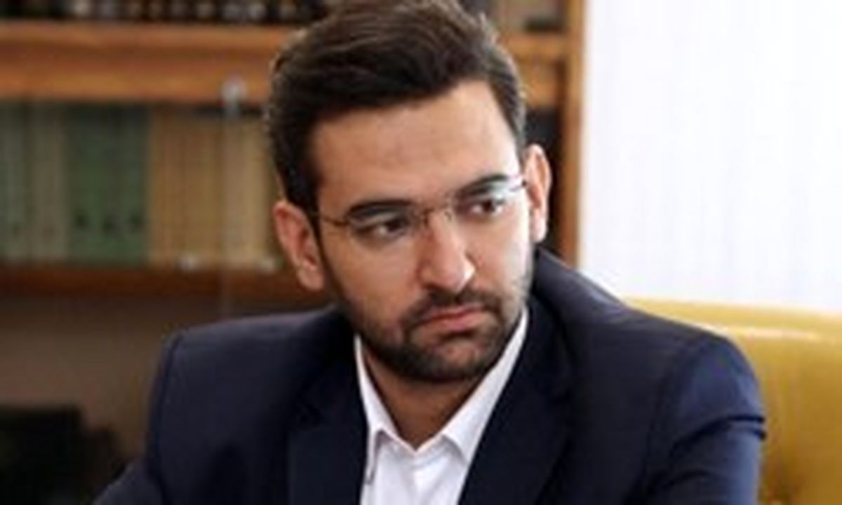 آذری جهرمی:۱۰ میلیون نفر عضو پیام‌رسان‌های داخلی هستند