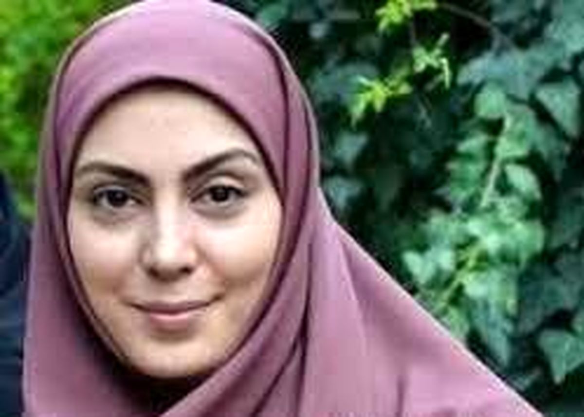 کار نیلوفر شهیدی در روزهای پایانی سال /عکس