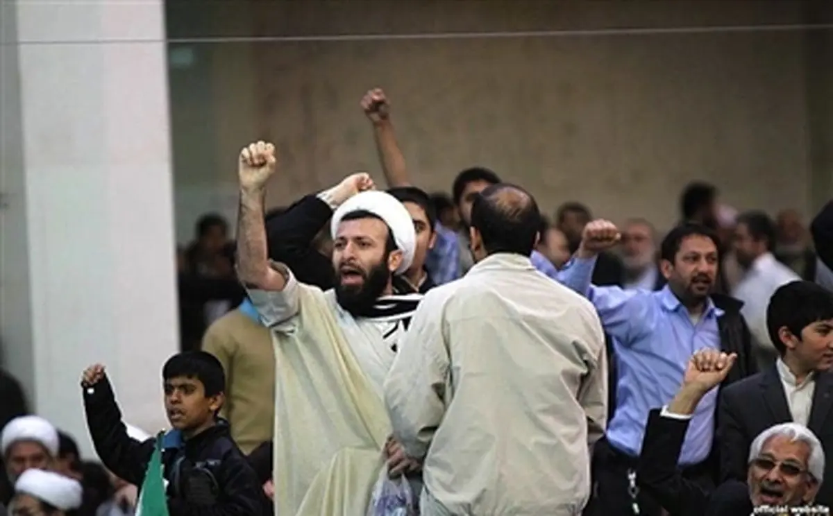 آصفری: تهدیدات نمی توانند مانع قرائت گزارش حادثه قم در مجلس شوند