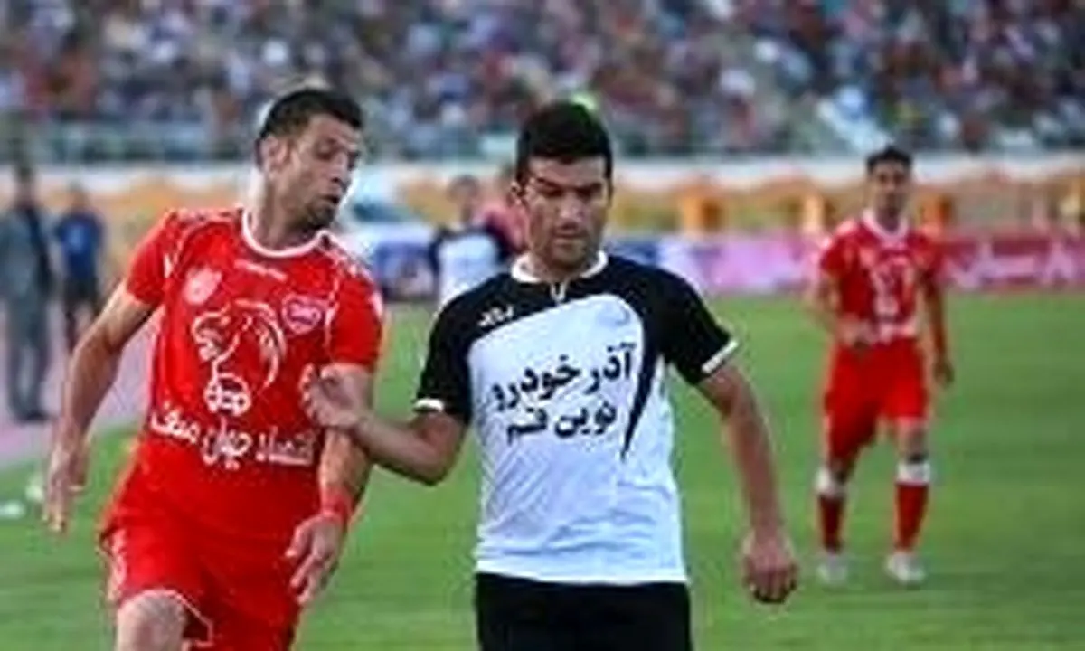 مدافع صبا قراردادش را تمدید کرد