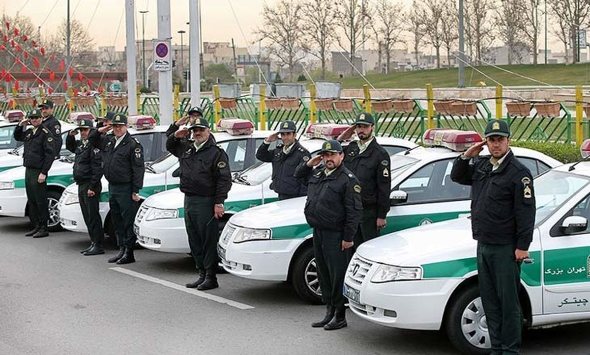  برخورد قاطع پلیس با ماموران سدمعبر شهرداری منطقه 15