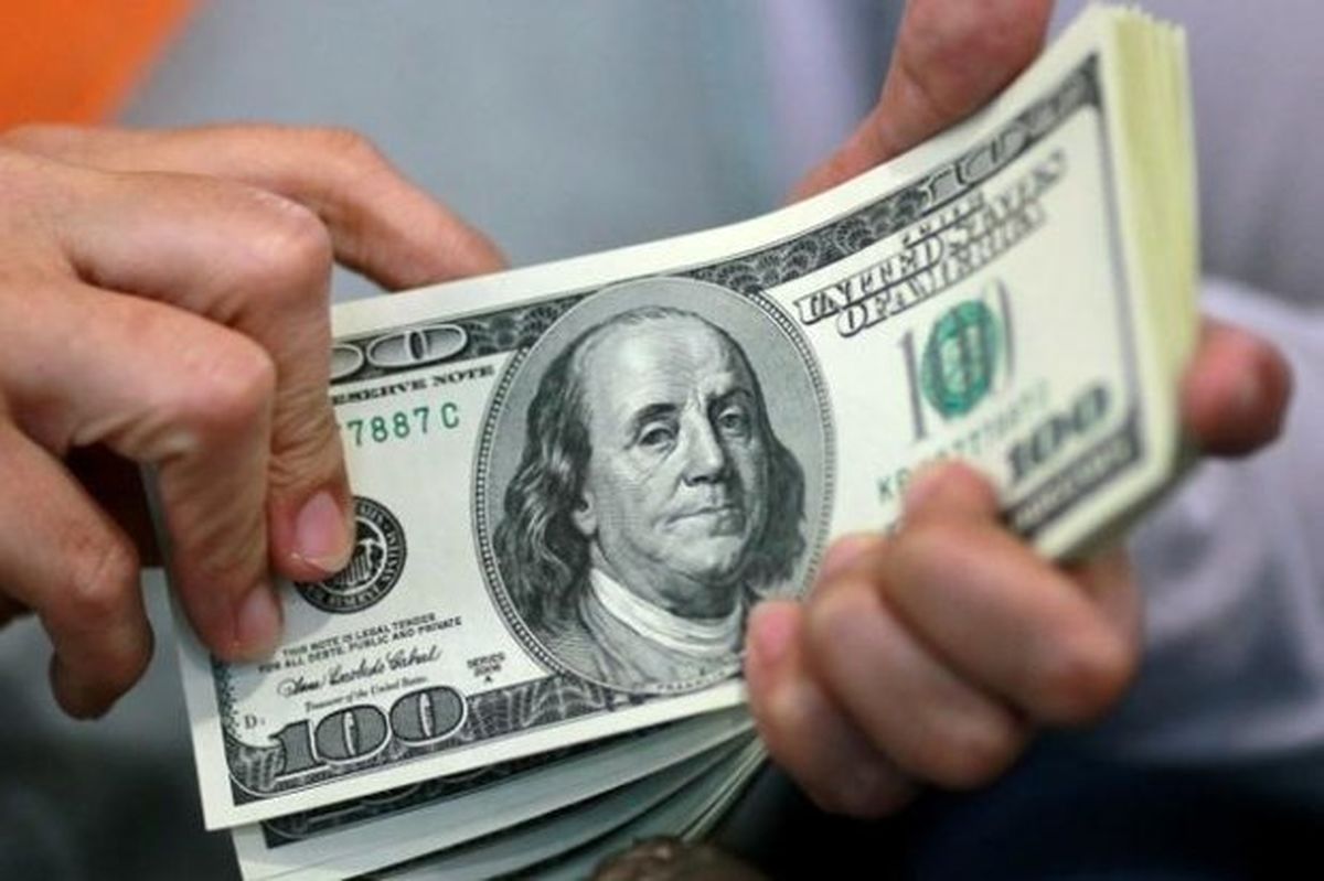 بازار ارز برای دلالان جذاب نیست/دخالت بازارساز وتلاش برای حفظ نرخ