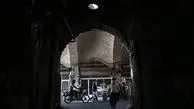 انبار کالا در بازار حضرتی آتش گرفت