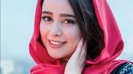 الناز حبیبی با شالی زیبا