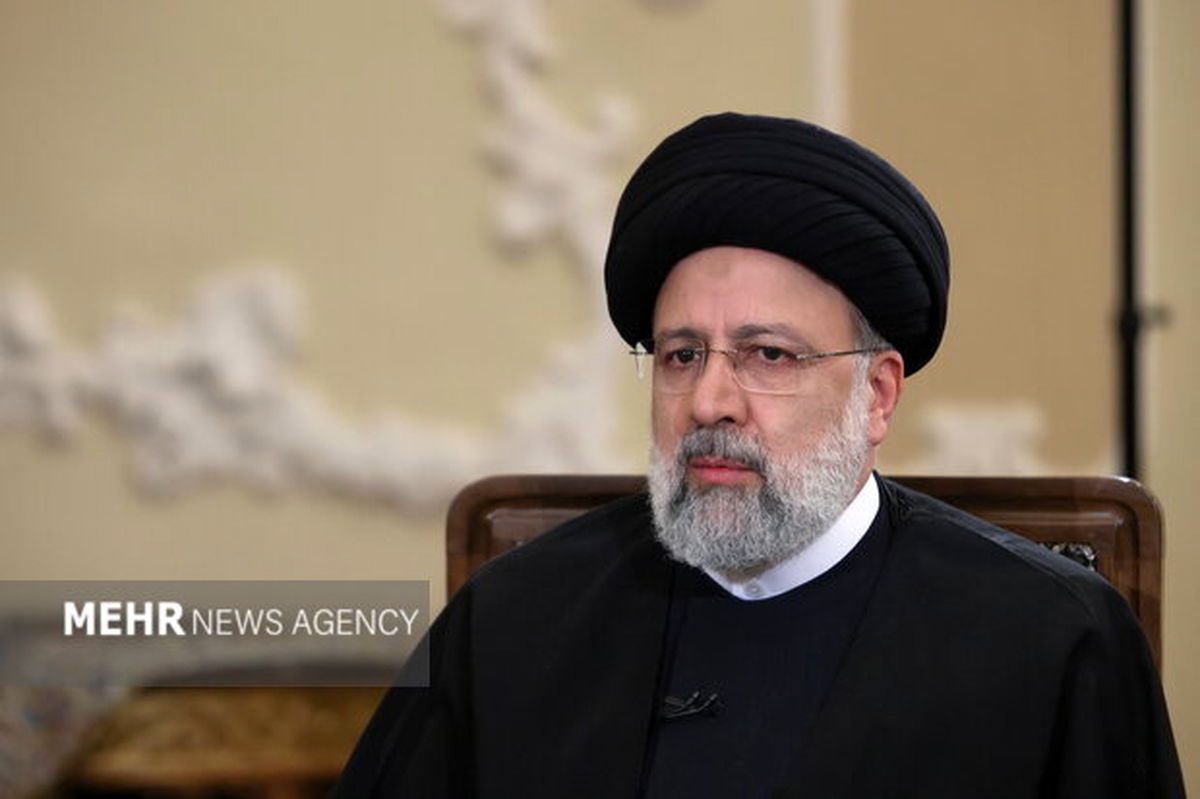 رئیسی: عادل آذر با خدماتش نام و یادی نیک از خود باقی گذاشت