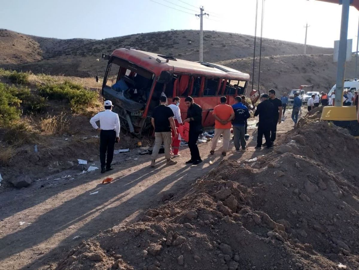 حادثه وحشتناک برای اتوبوس زائران اربعین در مسیر رشت 