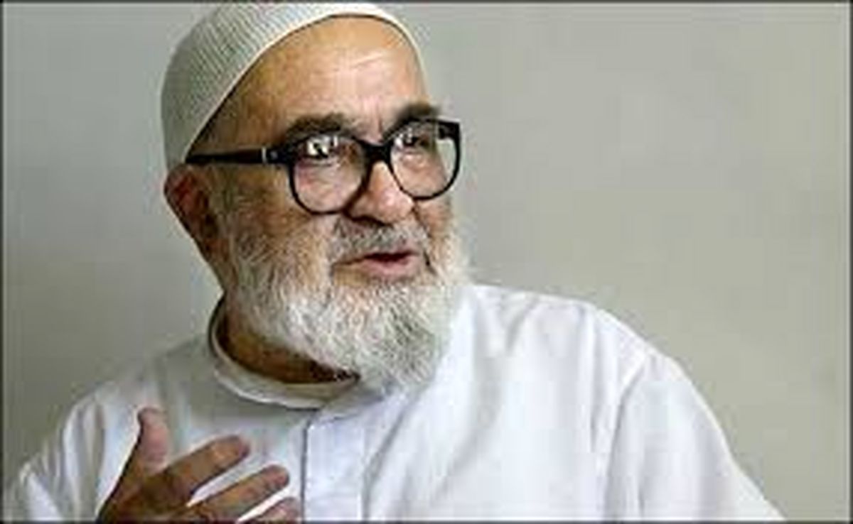  منتظری هم خودش فاسد است و هم شاگردی که تربیت کند!