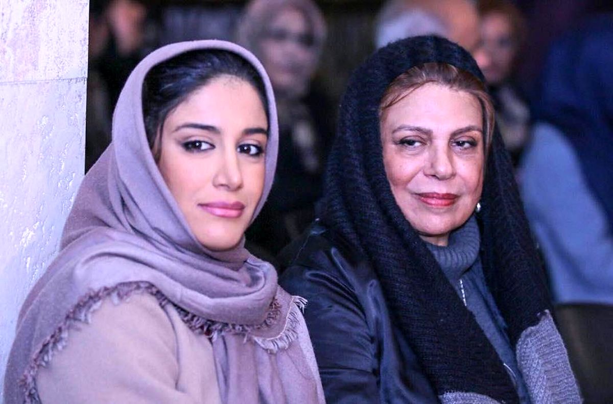 گوهر خیراندیش و دخترش در برج میلاد برای اکران ویژه هزارپا (فیلم)