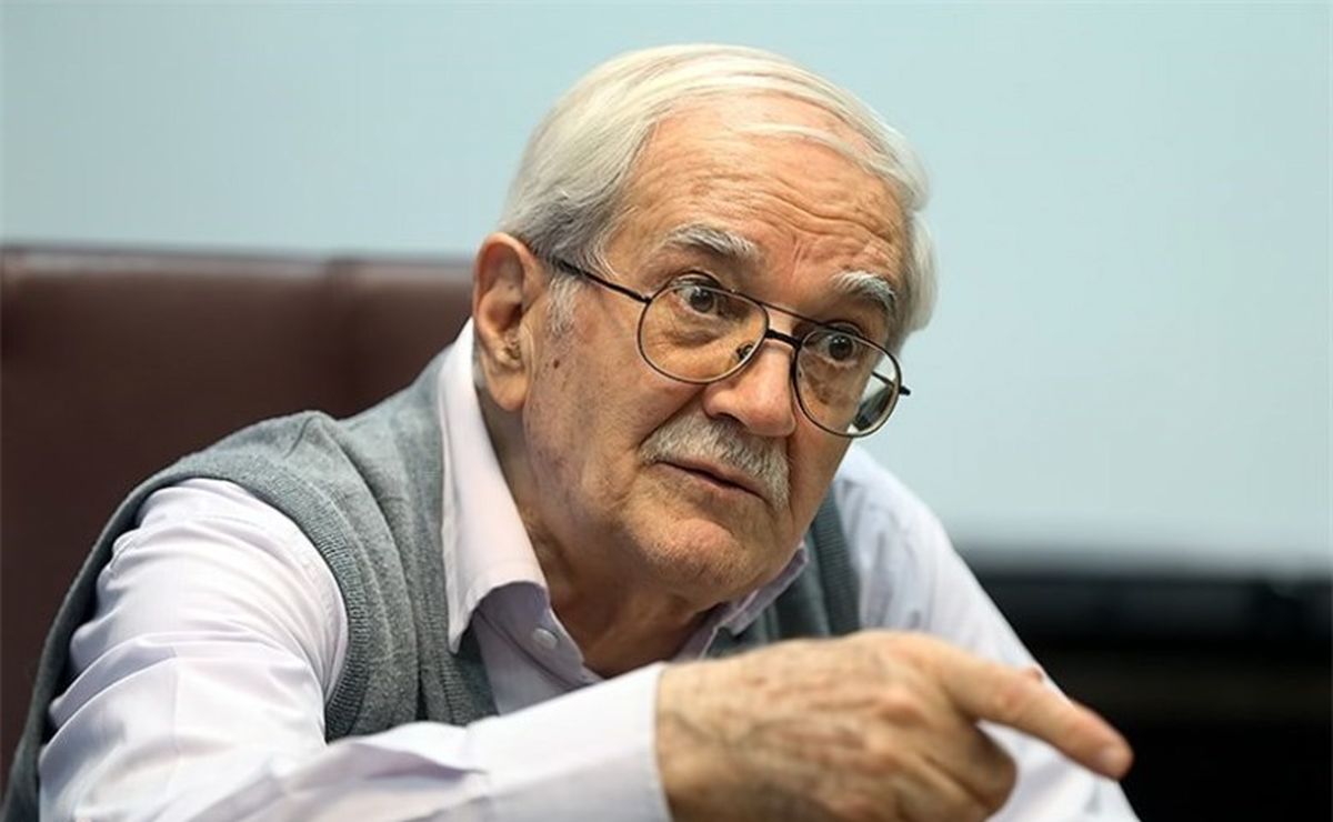 دلیلی برای گرانی وجود ندارد، علت گرانی دلالی است/ دلالی از وقتی شروع شد که دولت سودهای بانکی را کم کرد