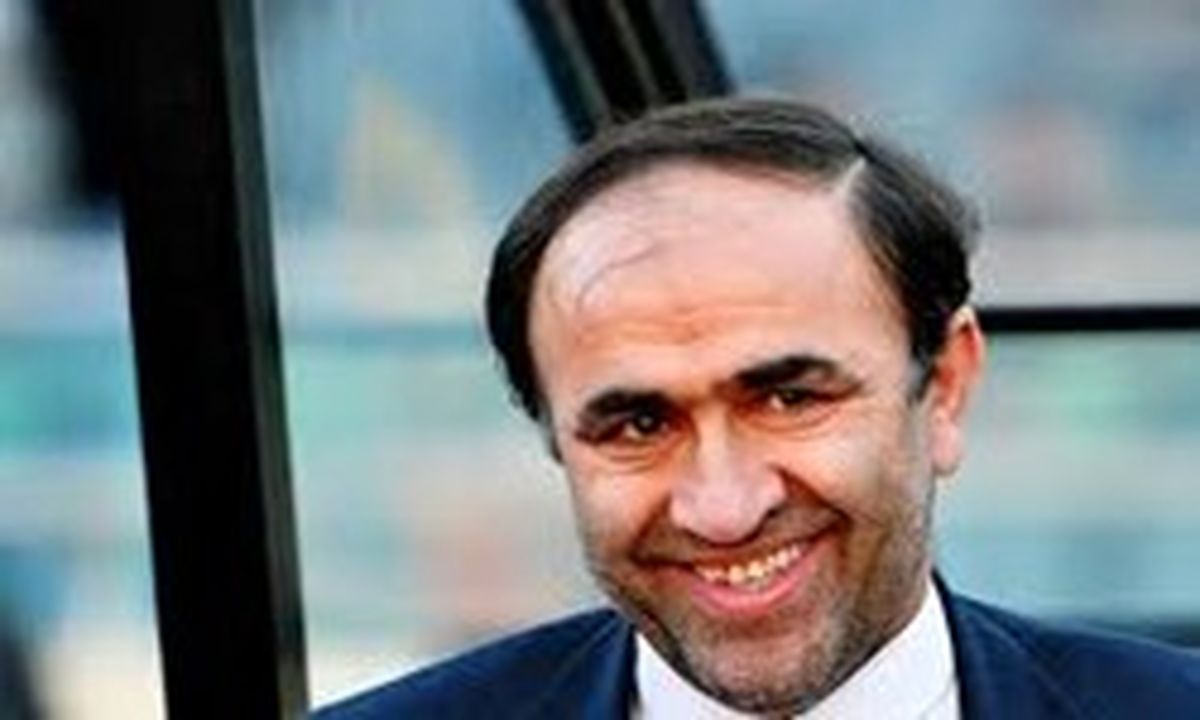 نکات انضباطی بازی استقلال و تراکتورسازی از زبان حسن زاده