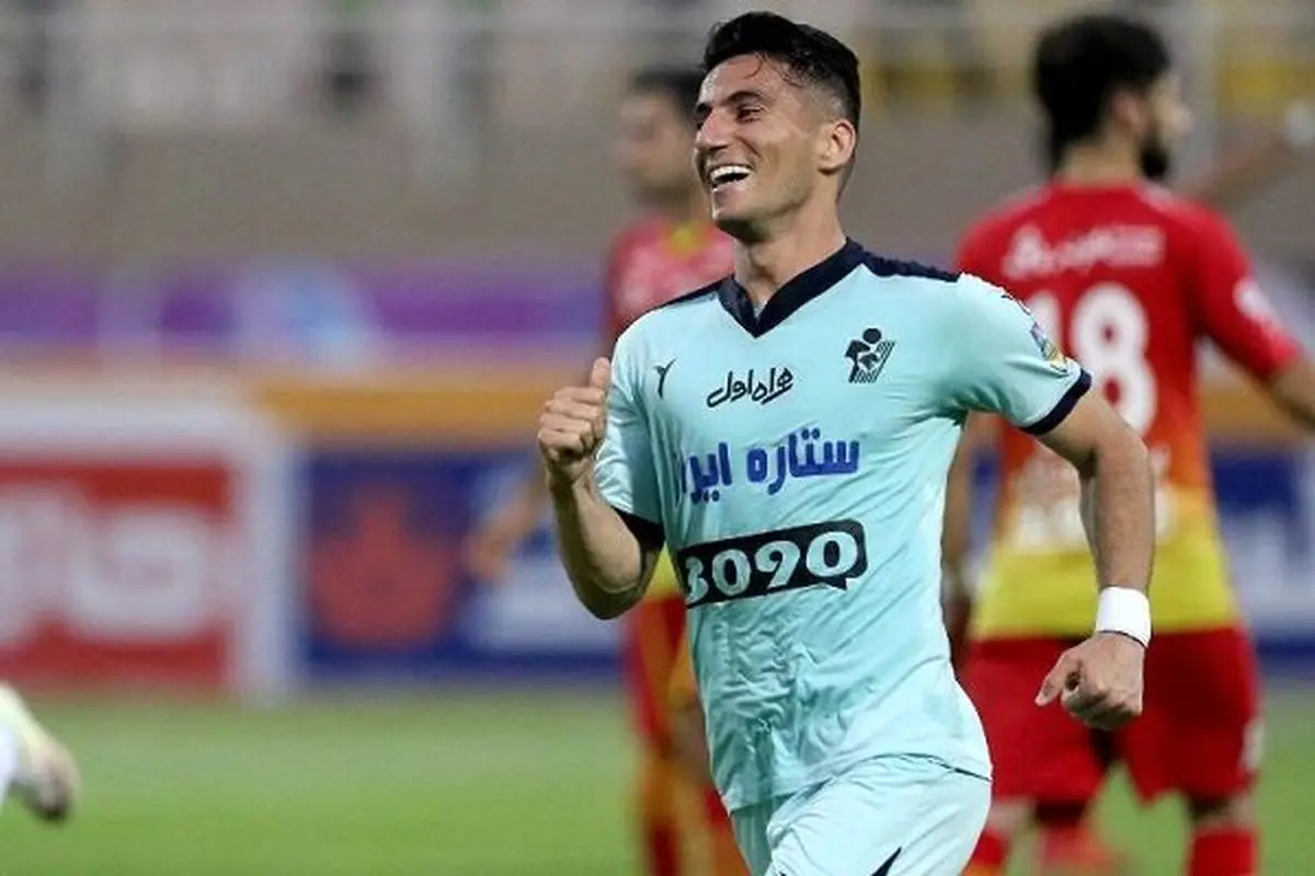 حضور بازیکن جدید پرسپولیس در تمرین سرخپوشان