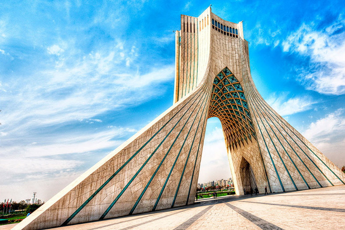 بازدید نوروزی از سه برج مشهور تهران