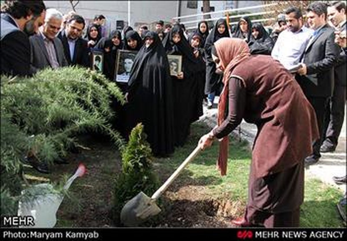 مجلس داغ ذکر خاطراتی از شهدا