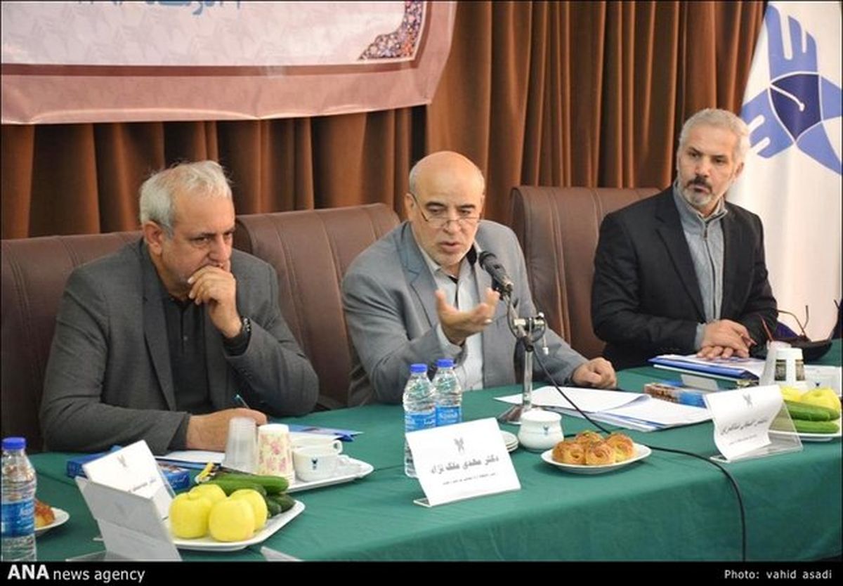 تبدیل دانشگاه آموزش‌محور به کارآفرین در دستور کار است