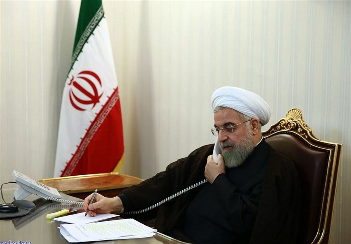 روحانی: باید راهبرد‌های تأمین امنیت پایدار در منطقه را دنبال کنیم/ وزیر دفاع: با همه توان در کنار مردم خواهیم بود