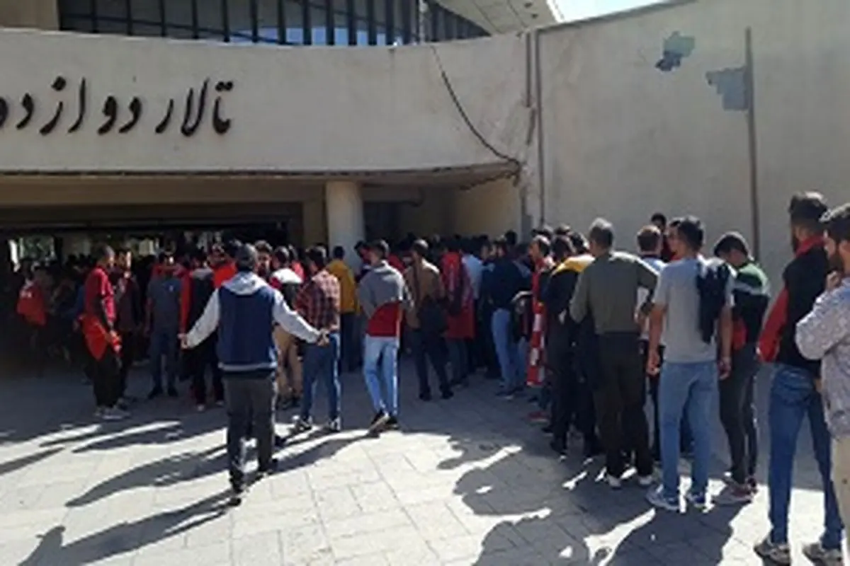 خواص و تهیه بلیت خاص برای بازی پرسپولیس