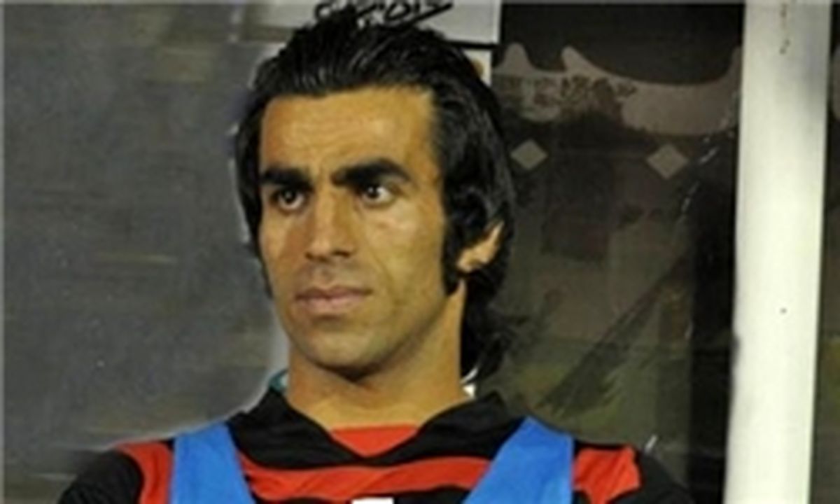 پرسپولیسی‌ها در قراردادم دست برده‌اند