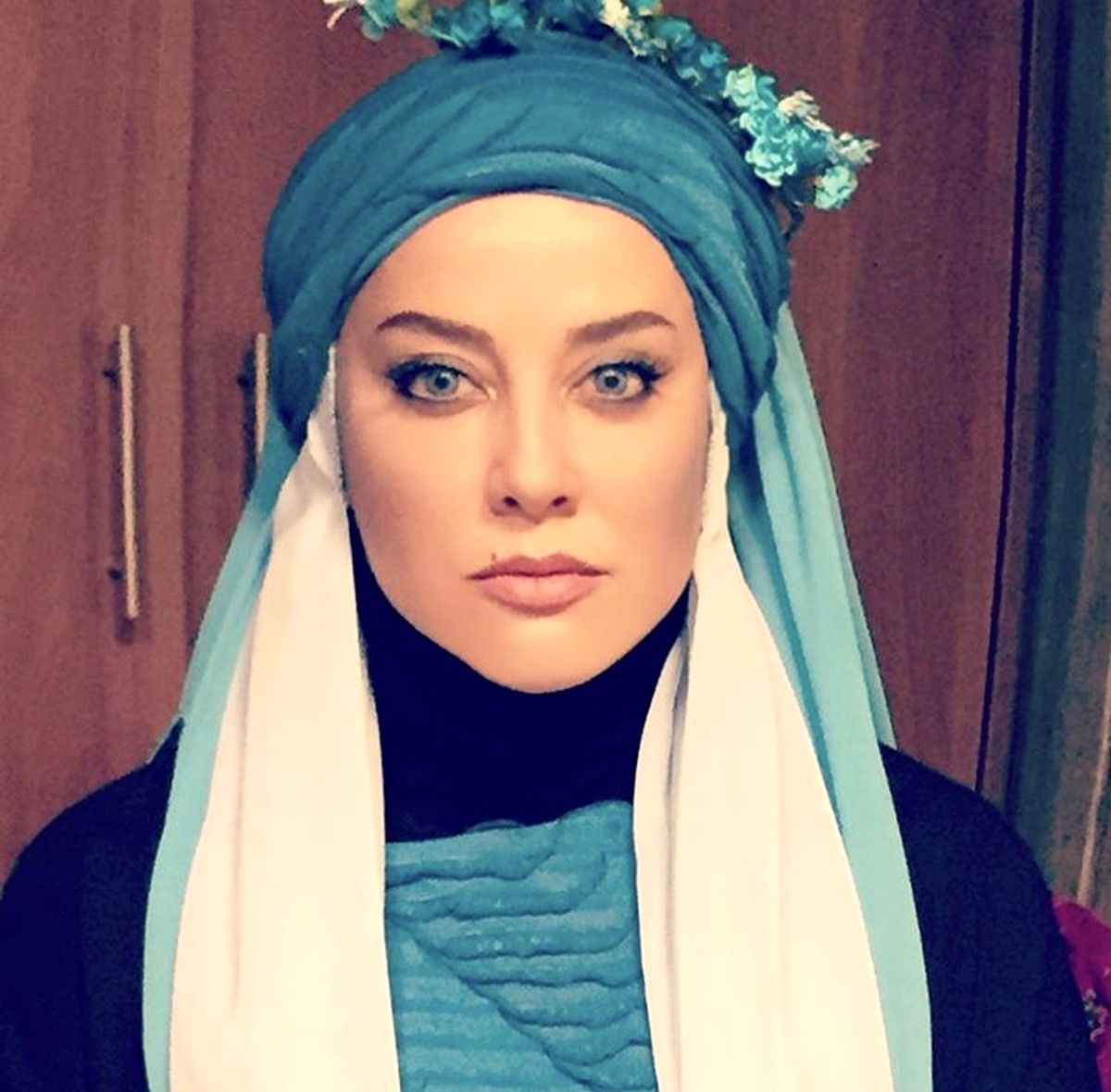 آشا محرابی با ظاهری متفاوت + عکس