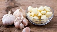 بهترین روش پوست کندن سیر بدون نیاز به دستگاه
