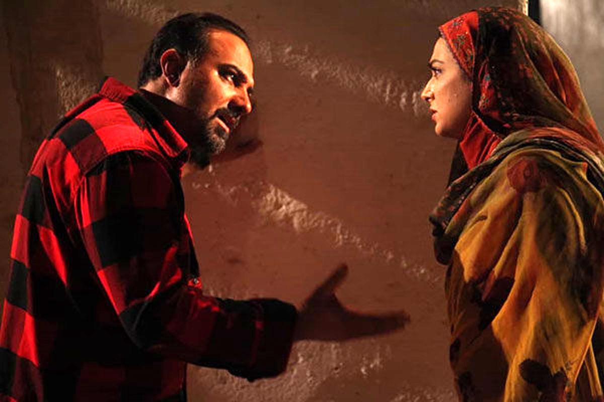 تصویربرداری «دردانه های خلیج فارس»برای پخش از شبکه یک سیما
تا بهمن ۹۷ به اتمام می رسد
