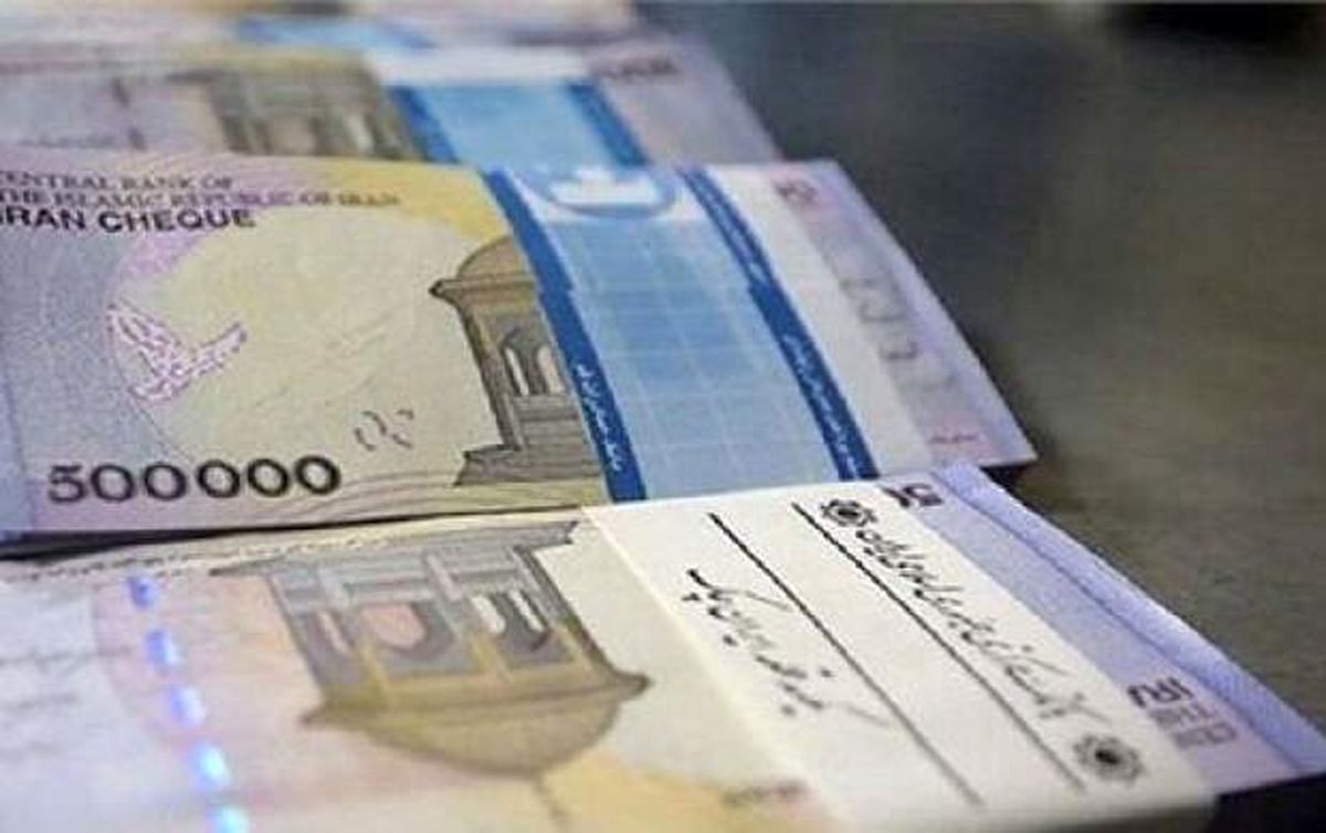 عیدی کارکنان چگونه و چقدر تعیین می‌شود؟