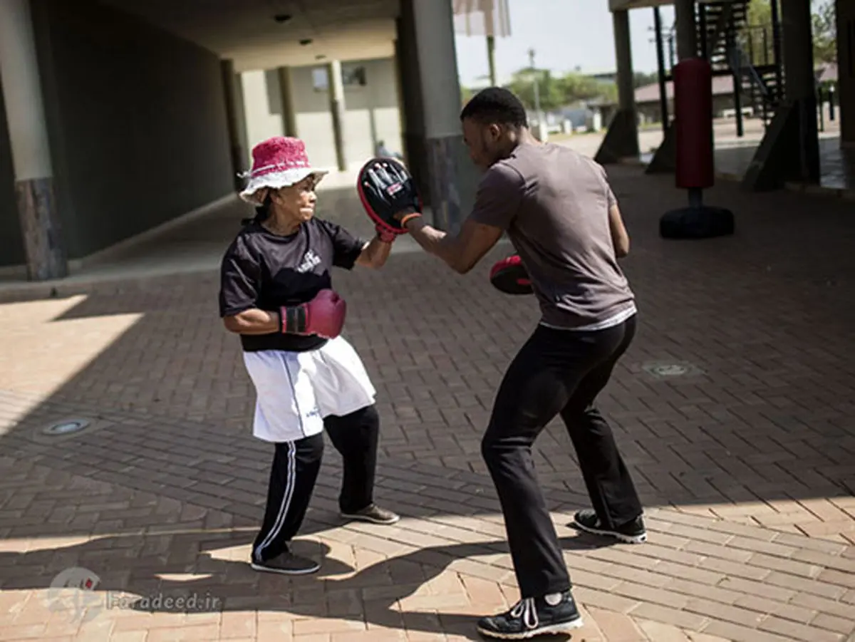 باشگاه مشت‌زنی مادربزرگ‌ها!