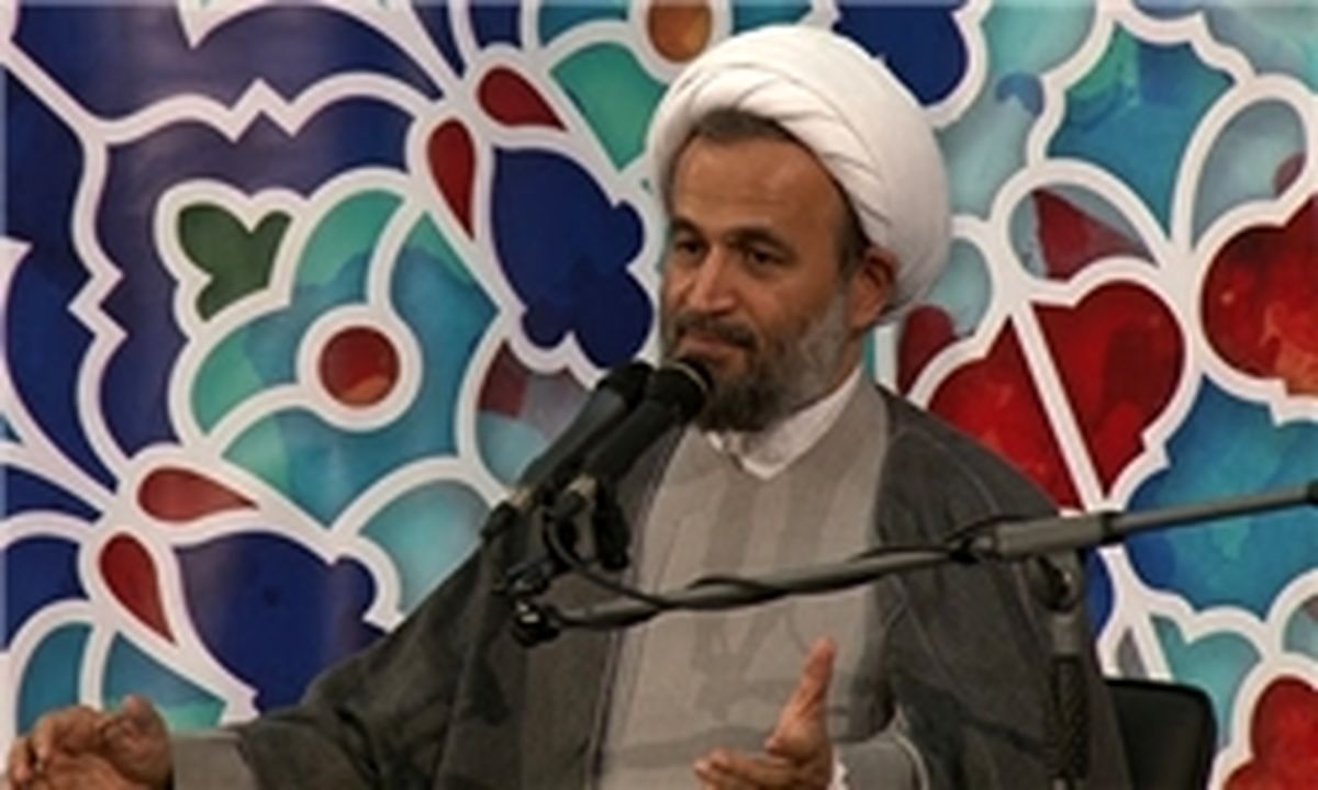 پناهیان: از مهمانی خدا چه می‌فهمیم؟