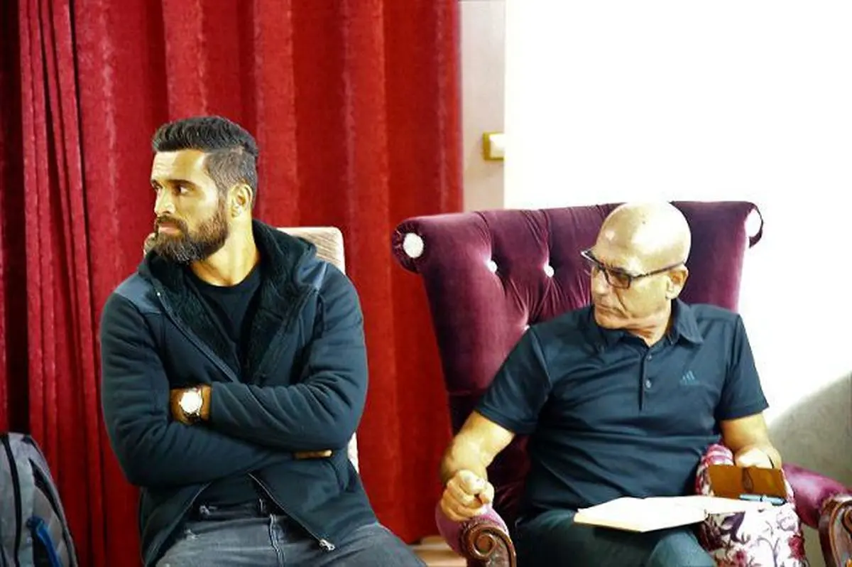 معارفه علی کریمی به اعضای خونه به خونه+تصاویر