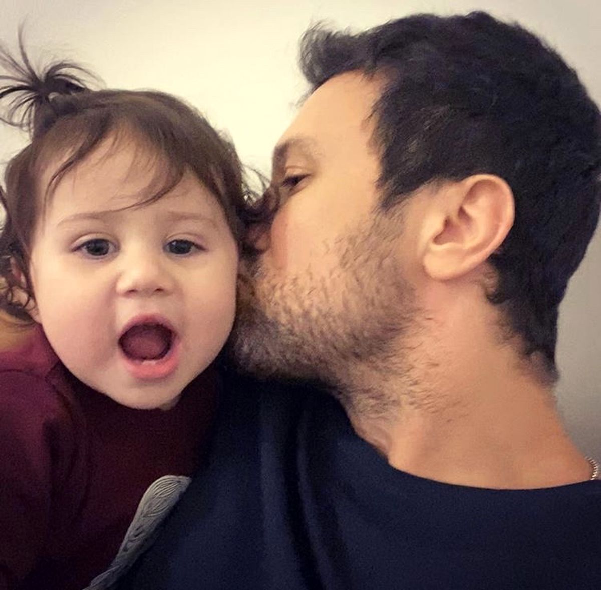 شاهرخ استخری و نبات توپولی + عکس
