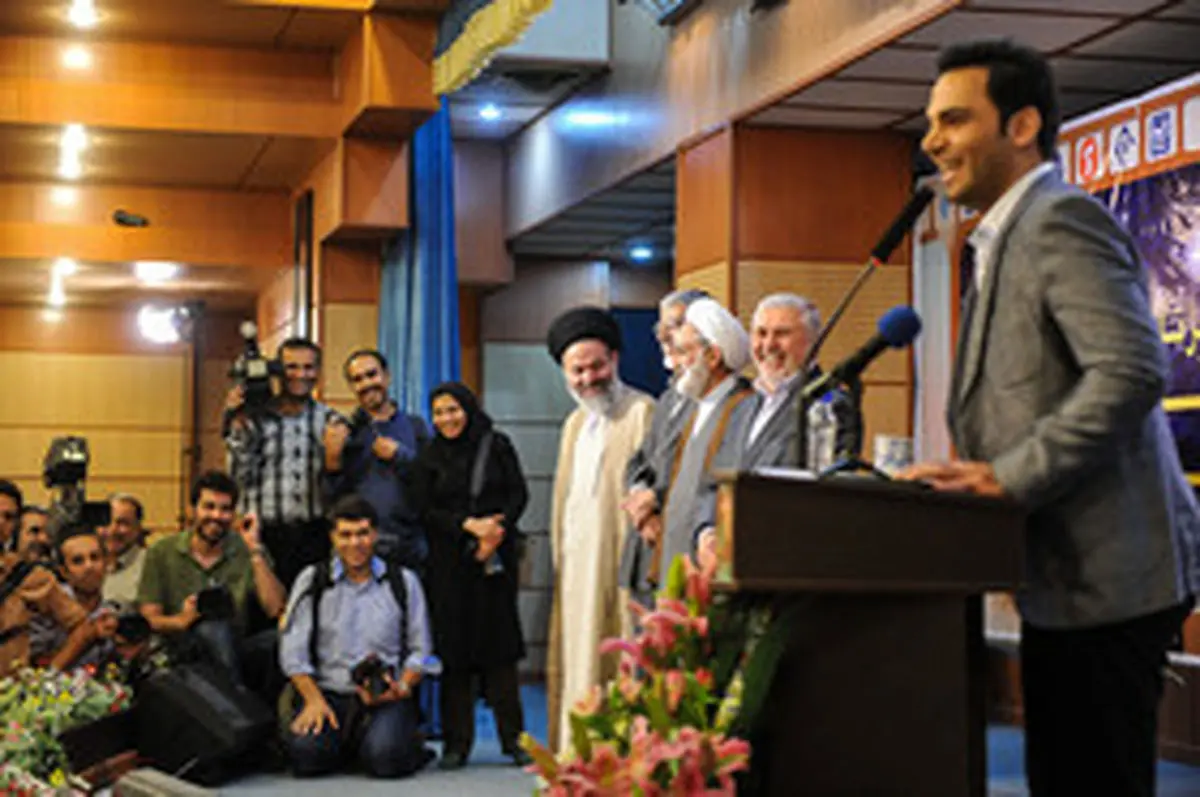 مجری پرحرف باید مدتی خودش را گم و گور کند