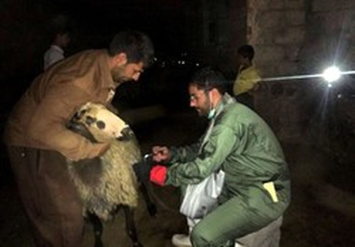 ‌مدیری که شخصاً مشکلات مردم را پیگیری می‌کند +عکس